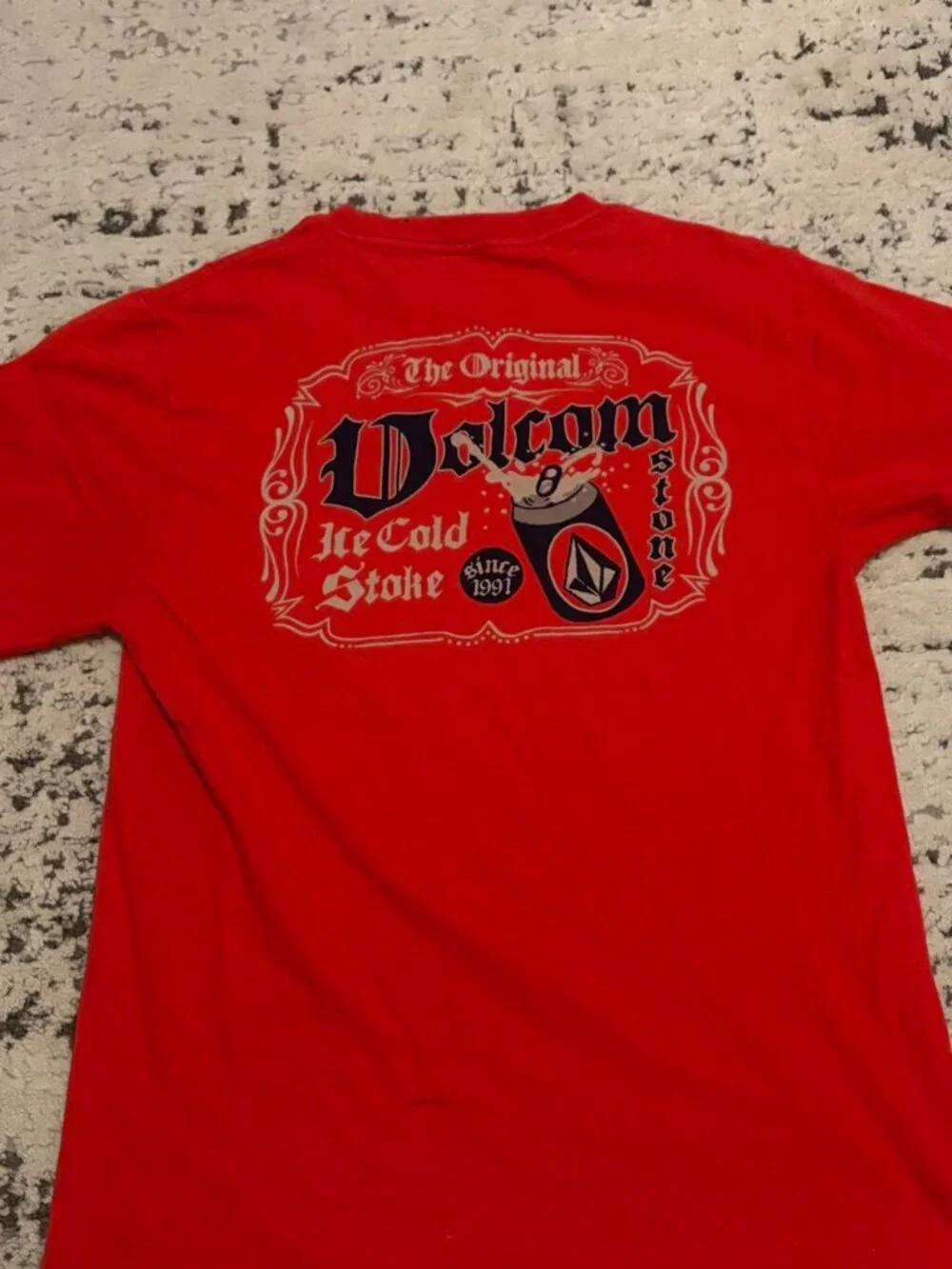 Men's red t-shirt